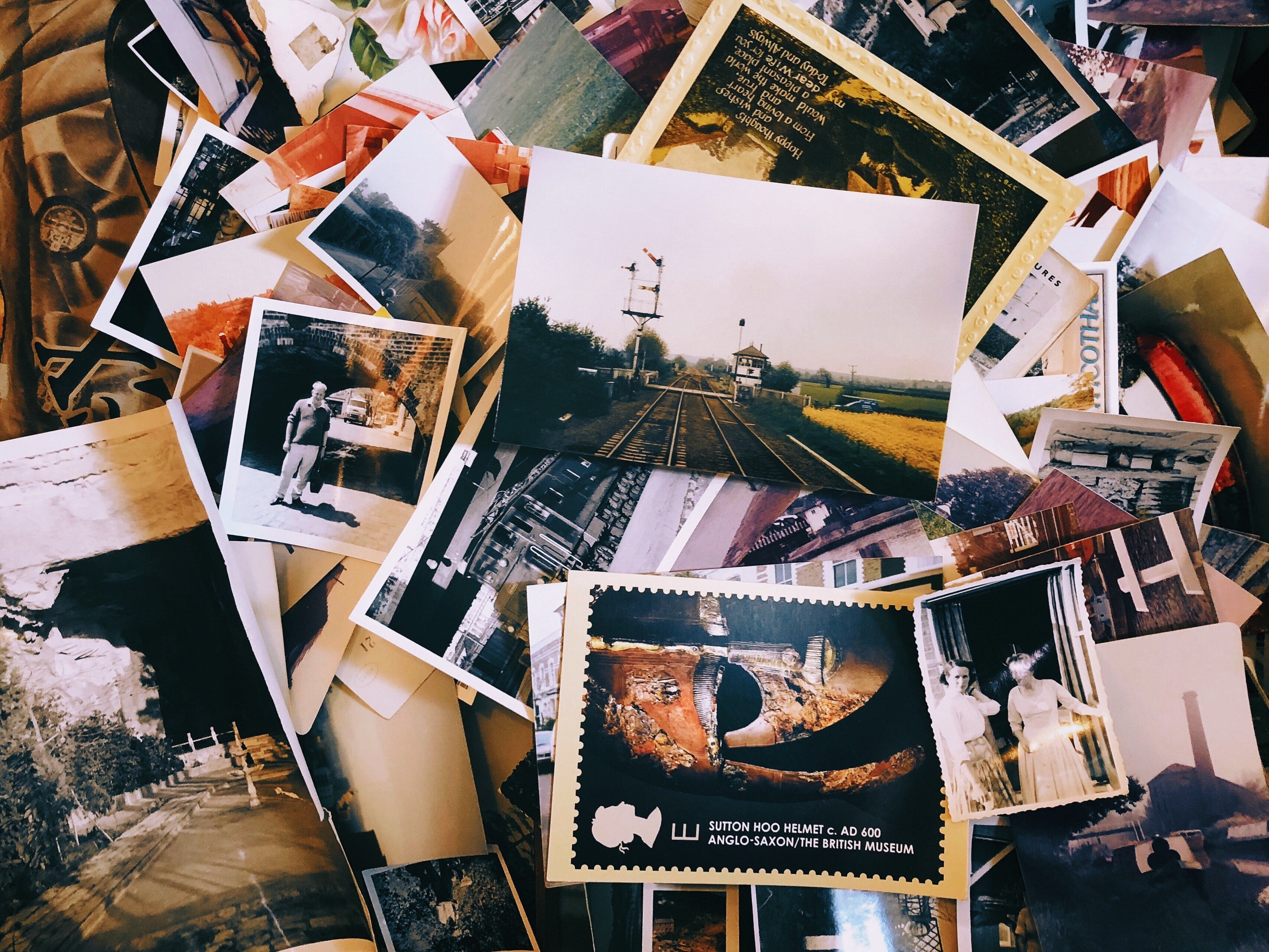 The Healing Power of Memories: Finding Comfort in Reminiscing 