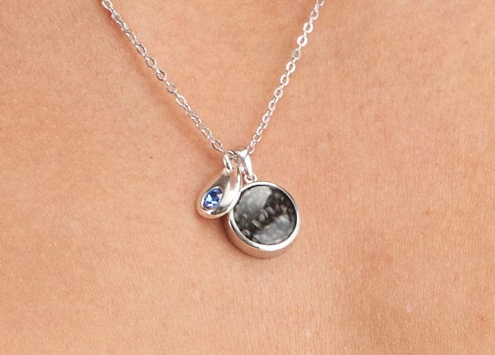 EverWith Birthstone Pendant - September / Sapphire