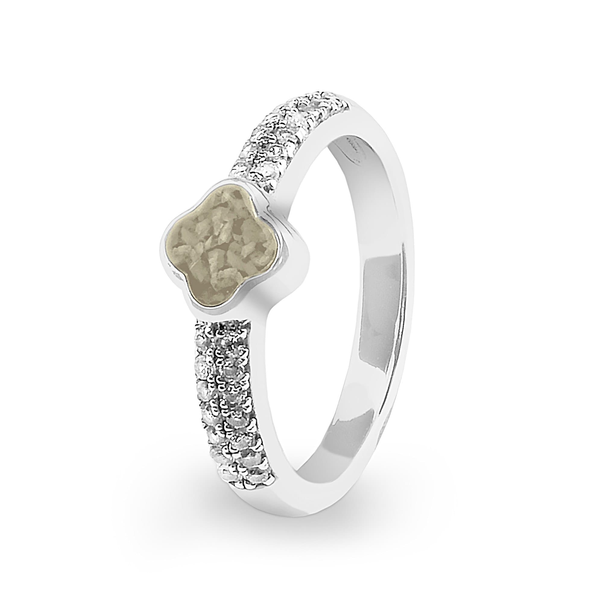 EverWith Ladies Clover Memorial Ashes Ring with Fine Crystals Transparent