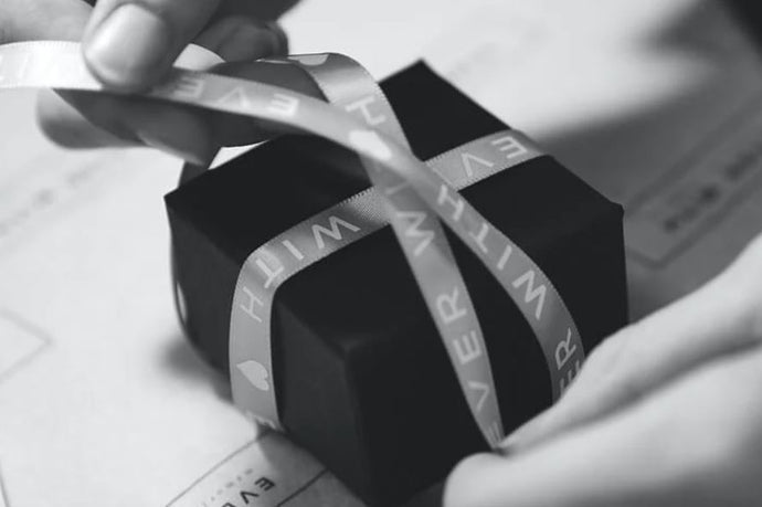 A Guide to Choosing the Perfect Memorial Jewellery