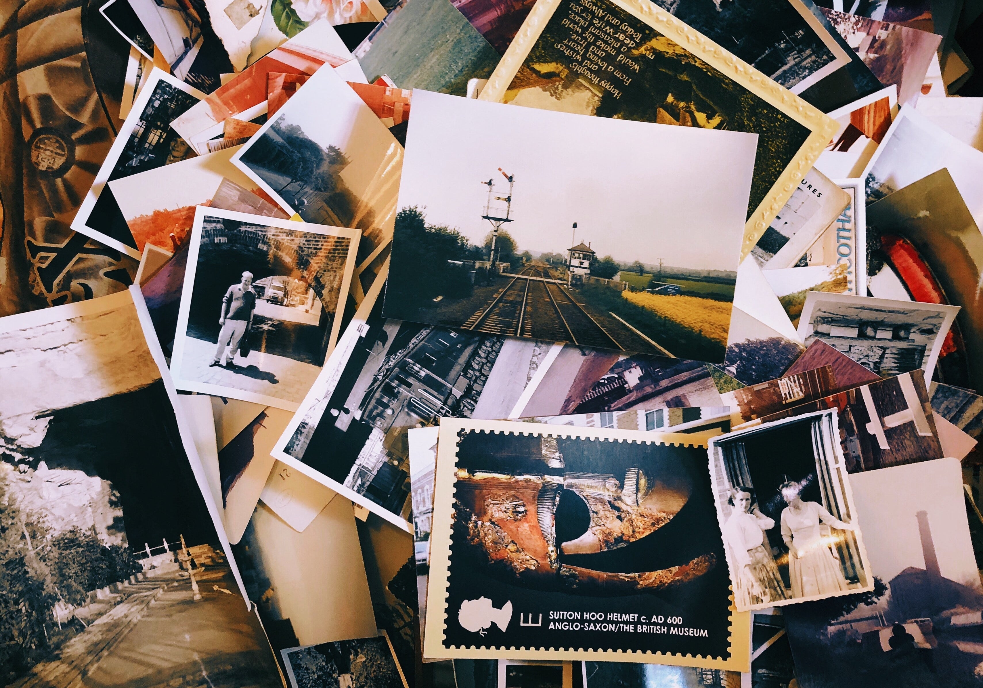 The Healing Power of Memories: Finding Comfort in Reminiscing