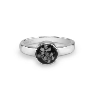 EverWith Ladies Classic Round Memorial Ashes Ring