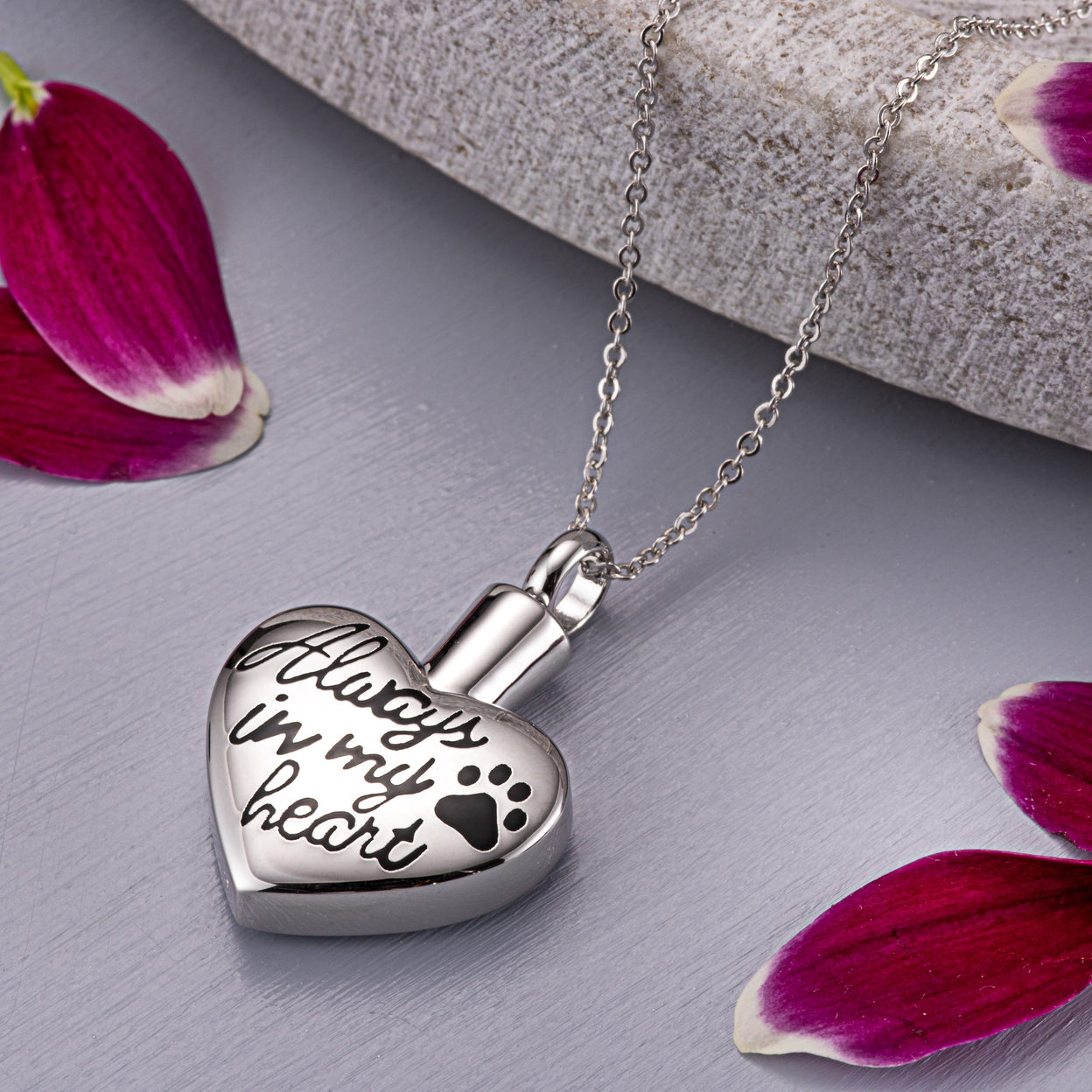 Load image into Gallery viewer, EverWith Self-fill Always in my Heart Memorial Ashes Pendant